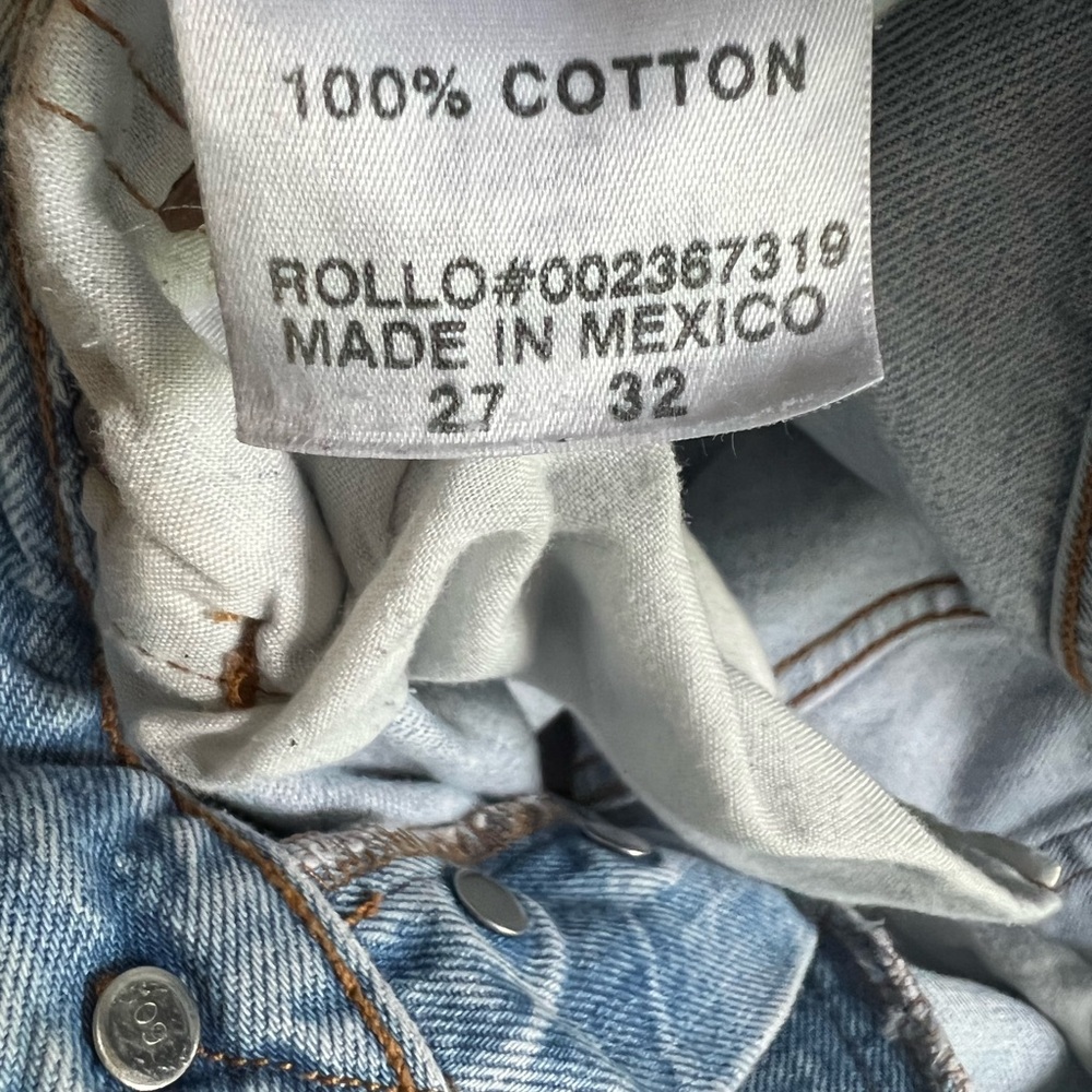 Levi jeans